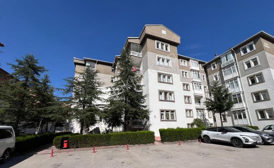 Ergazi Mah. Gazi Sitesinde Yapılı Geniş 3+1 Satılık Daire