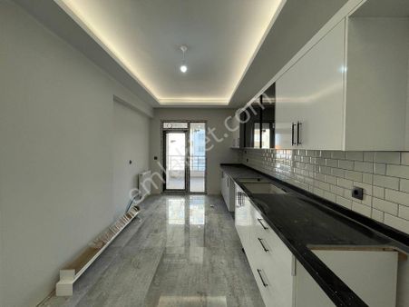 Elisa Gyo// Beyazşehir De Cadde Üzeri Ultra Lüx Mızrak Kalitesiyle 3+0 Teslim Fırsat Dairesi