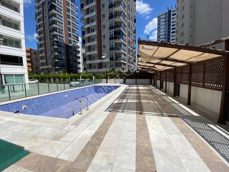 Sosyal Donatısı Çok Yüksekiskanlı Kat Mülkiyetliaçık&kapalı Otoparklısıfır Lüks Daire