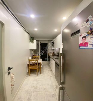 Avcılar Cihangirde 2+1 Ara Kat Pelican Durağına 3dak.