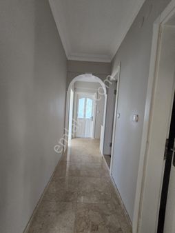 Kuşadası Güzelçamlıda Satılık Deniz Manzaralı 2 Oda 1 Salon Daire