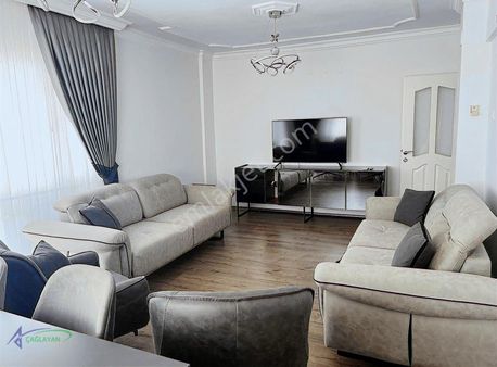 Atatürk Mahallesi Yavuz Caddesi Satılık 2+1 Kapalı Mutfak Daire