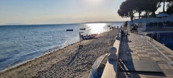 Tekirdağ M.ereğlisi Denize Sıfır Havuzlu 4+2 Lüks Yaşam