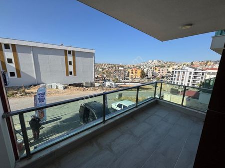 Satılık Deniz Manzaralı 3 Oda 1 Salon Daire