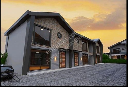 Aşağısöğütönü Geniş Ve Konforlu 4+1 Satılık İkiz Villa