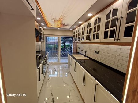 İnönü Caddesi Pareleli Poligonda Nezih Bir Sokakta Lüks Bahceli Satılık Daire