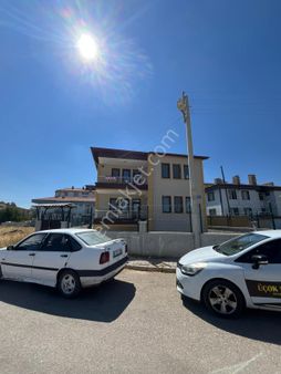 Afyon Üçok Emlaktan Karşıyaka Mah Kiralık 3+1 Sıfır Ayarında Lüx Daire