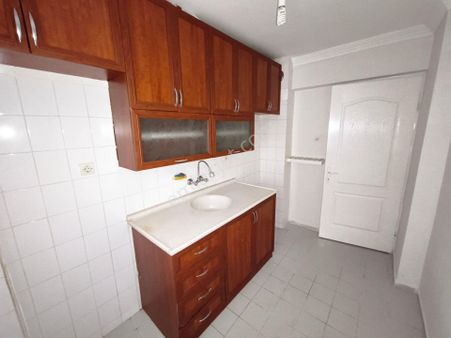 Zafer Mahallesi Evka 7 Giriş Kat Kiralık 4+1 Daire