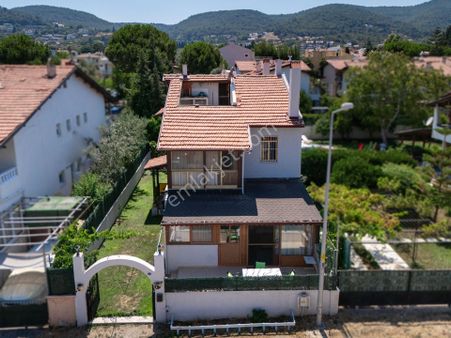 Urla Çeşmealtı 4+1 Satılık Villa Bahçeli Tam Müstakil