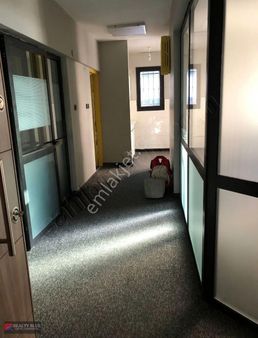 Cadde Üzeri 3+1 110m2 Yenilenmiş Ofis