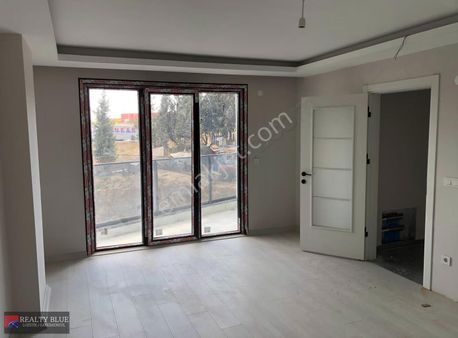 Cumhuriyet Mh Sıfır Balkonlu 2+1