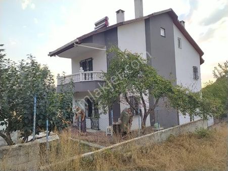 Altınova Çavuşçiftliğinde Satılık Villa