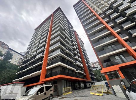 Elif Emlaktan Mari Vadi Evlerinde Kiralık 1+1 Lüks Residance