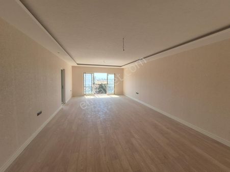 Elfi Den Bak Yapı Paşa Konaklarında Arakat Sıfır 4+1 Fırsat Daire