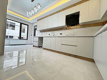 Keçiörende Sıfır Binada Katta Her Kat Ve Cephede Daireler Mevcut