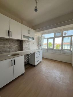 Mç Emlak'tan Yatırımlık Mareşal Çakmak Mah'sınde 3+1 Satılık Fırsat Daire