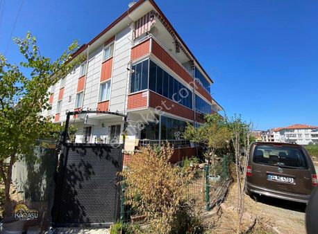 Geniş Bahçeli Kullanışlı Daire