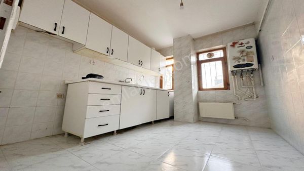 Kuşcağız'da Cadde Üzeri 2+1 Daire!