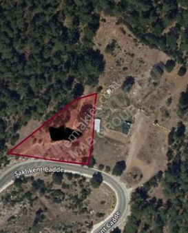 Antalya Konyaaltı Doyran Mahallesinde Yol Cepheli 3176m2 Müstakil Arsa