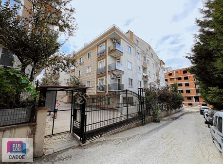 Osman Yılmaz Mahallesi Markakent Site'sinde 2+1 Satılık Daire