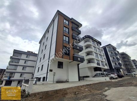 Deka Gayrimenkul'den Körfez'de Ara Kat Deniz Manzaralı 2+1