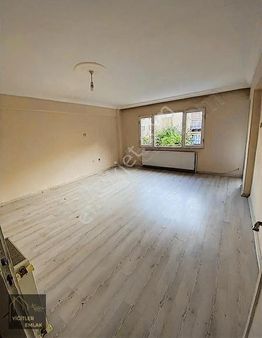 Aliağa Kurtuluş Mahallesi Merkez 3+1 Doğalgazlı Satılık Daire