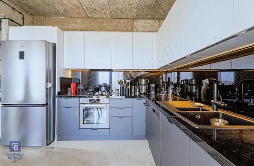 Bodrum Merkez Kale Manzaralı, Brütalist Tasarım 3+1 Daire