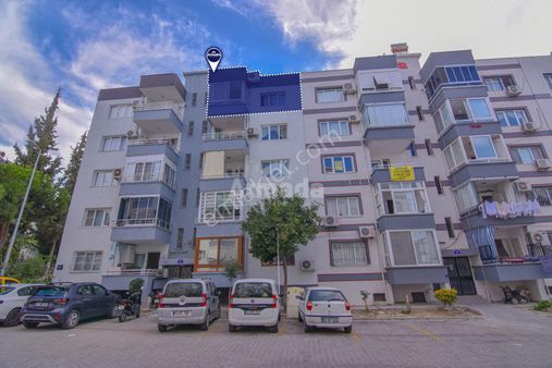 Kuşadası Kadınlar Denizi Meram Sitesinde Fırsat 2+1 Daire