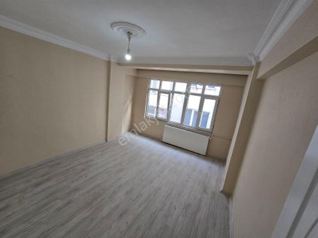 Ülgen İnşaattan Sultangazi Yunus Emre Mahallesinde 4+2 Satılık Dubleks