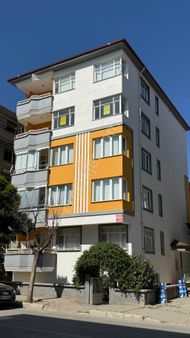 Zirve Emlak Kiralıyorr Koşuyolu Cadde Üzeri 4.kat 3+1 150m2 Daire Kaçmaz