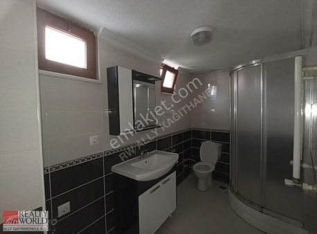 Cuma Pazarının Orada 2+1 Kiralık Daire