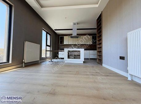 Mensa'dan Ovacık Forum Avm Karşısı Natura Projesin'de G.odalı4+1