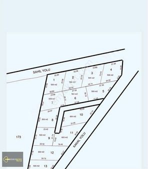 Business Keys'ten Bardakçıda Fırsat Satılık 500 M² Arsa
