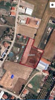 Kapaklı Bahçeağılda 333 Metre İmarlı Tarla Köy İçi