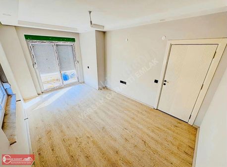 Sıfır 2+1 Herşeyi Ayrı Yüksek Giriş Daire İskanlı