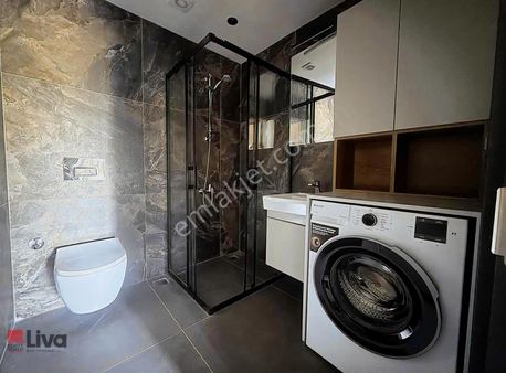 Liva'dan Plevne Mahallesinde Full Eşyalı Kiralık Sıfır 1+1 Daire