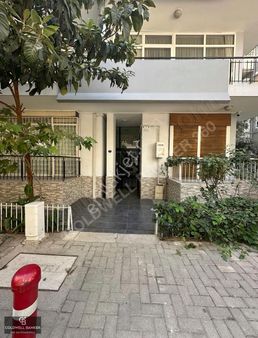 Alsancak'ta 3+1 Kiralık Daire