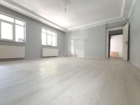 İnönü Mah De süper Geniş 3+1,130m2 Net 