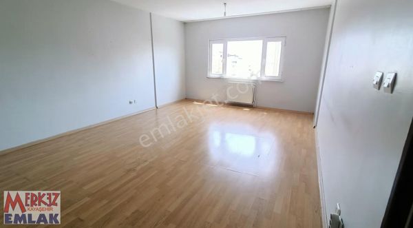 Başakşehir 2. Etap Kiralık 3+1 Daire 123m2