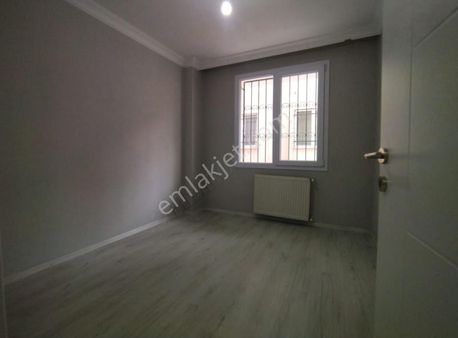 Atatürk Mahallesi Satılık Krediye Uygun 1 Kat Daire