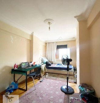 Avcılar G.palada Metrobüse Çok Yakın Asansörlü 3+1 Kelepir Daire