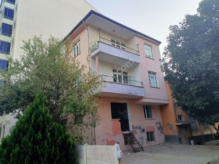 Turanlar Gayrimenkul'den Sürsürü Yeşil Camii Civarında