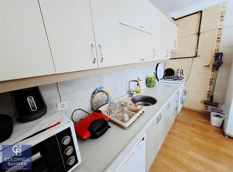 Menderes Coldwell Banker Poyraz'dan Merkezde Geniş 3+1 Daire