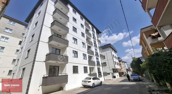 Tuzla M.sinan Mah. Geniş Ve Kullanışlı Satılık 3+1 Sıfır Daire