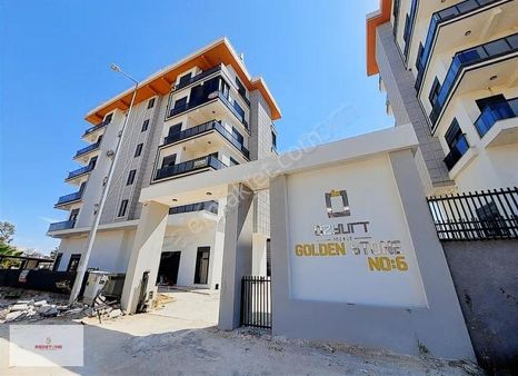 Altıntaşta Lokasyon + Site + Havuz Konseptli Geniş 1+1 Daire