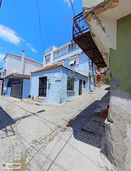 Tek Yetkili Altın Emlak'tan Köşe Konumda Yatırımlık