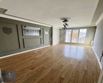 Yıl&ka Gayrimenkulden Talatpaşa Mahallesinde 1+1 Arakat Daire