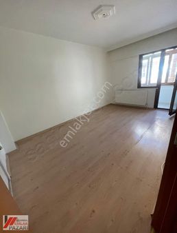 Çatalca 3+1 130 M2 Kiralık Daire Merkezi Konumda