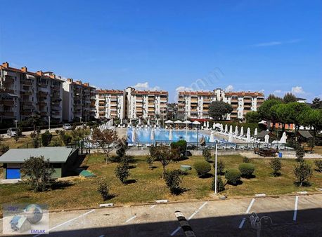 Çeşit Emlak Kumbağ Kumkent Tatilsitesinde 2+1 70m2 Satılık Daire