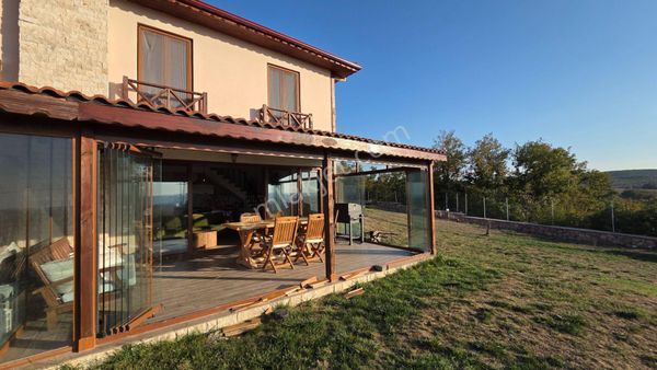 Toylar Köyü & Kocaeli Derince'de, Orman Manzaralı Site İçi Villa